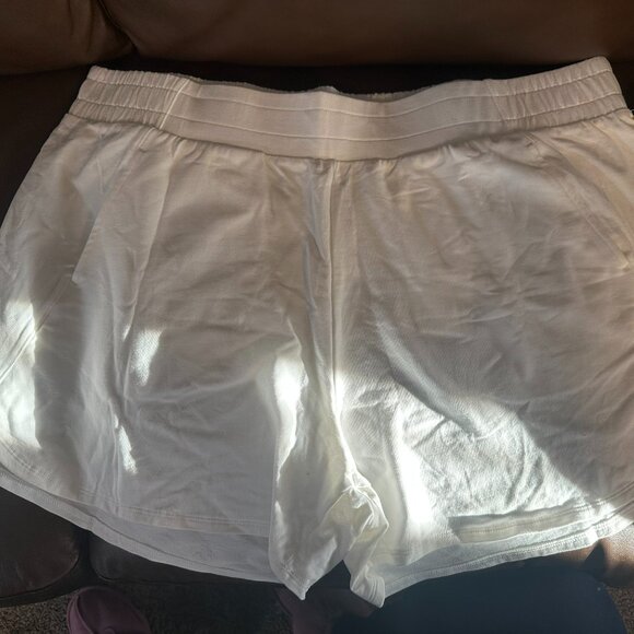 Women's Woven Mid-Rise Run Shorts - All In Motion - NWT - Picture 1 of 10